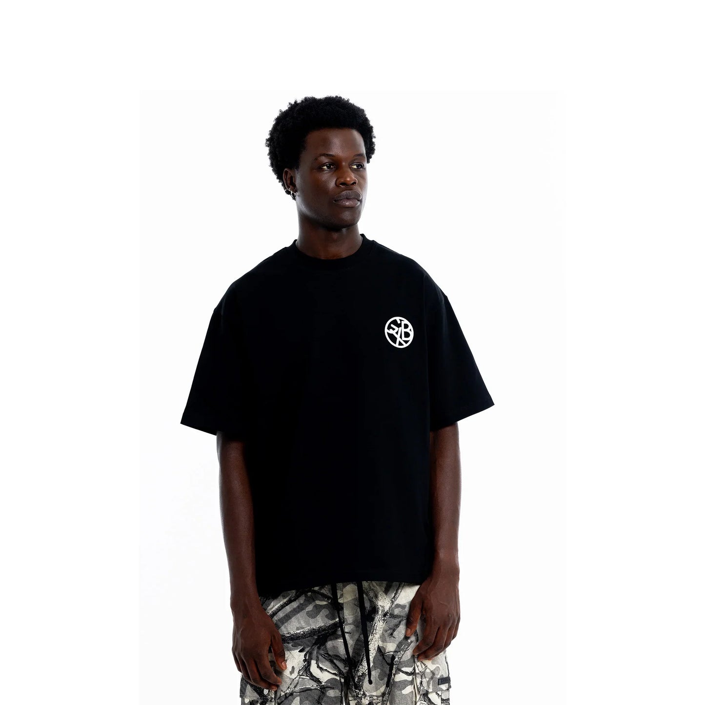 COIN EMBROIDERY T-SHIRT